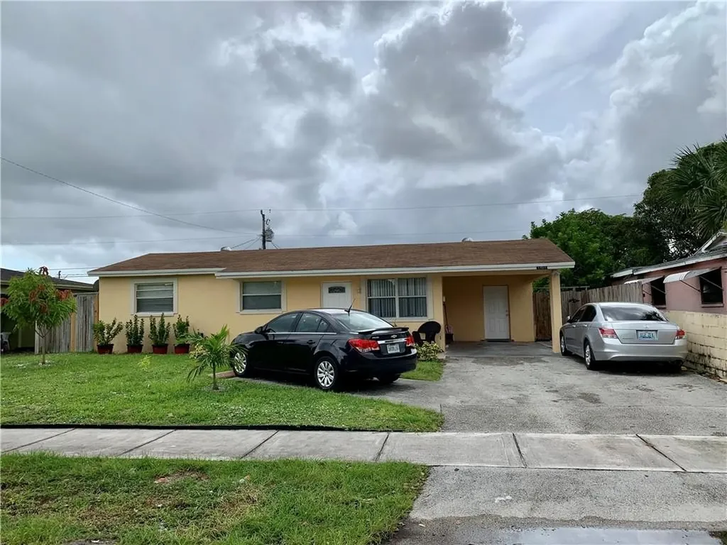 1451 NW 32nd Avenue Lauderhill FL 33311
