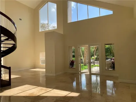 10075 Vestal Place Coral Springs FL 33071