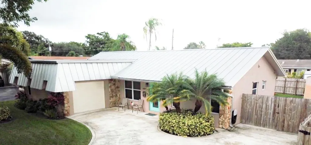 4958 SW 90th Way Cooper City FL 33328