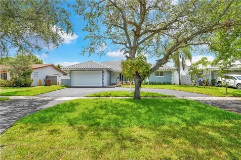 3520 N Park Road Hollywood FL 33021