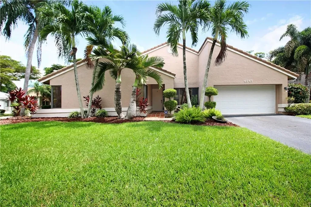 4949 NW 64th Terrace Coral Springs FL 33067