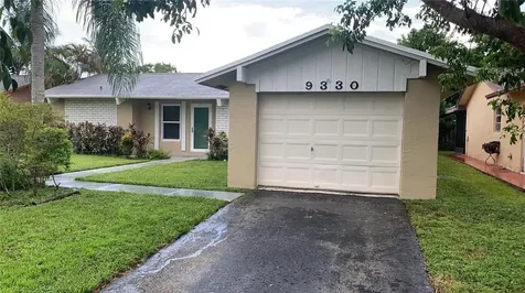 9330 NW 40th Court Sunrise FL 33351