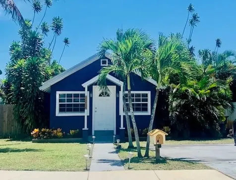 1920 Cleveland Street Hollywood FL 33020