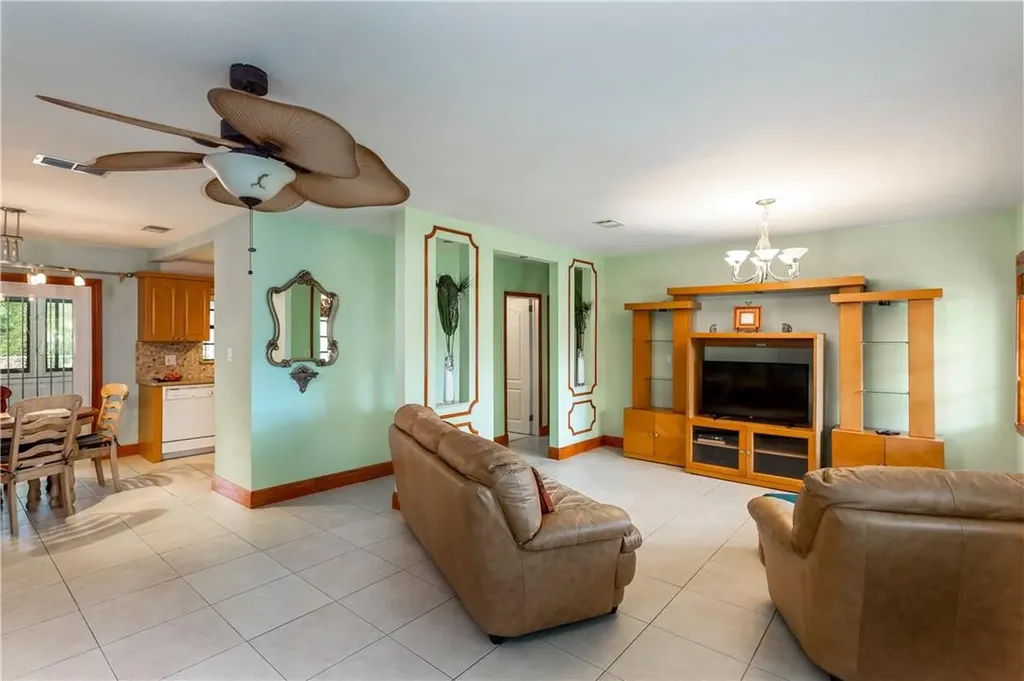 273 Carlisle Drive Miami Springs FL 33166