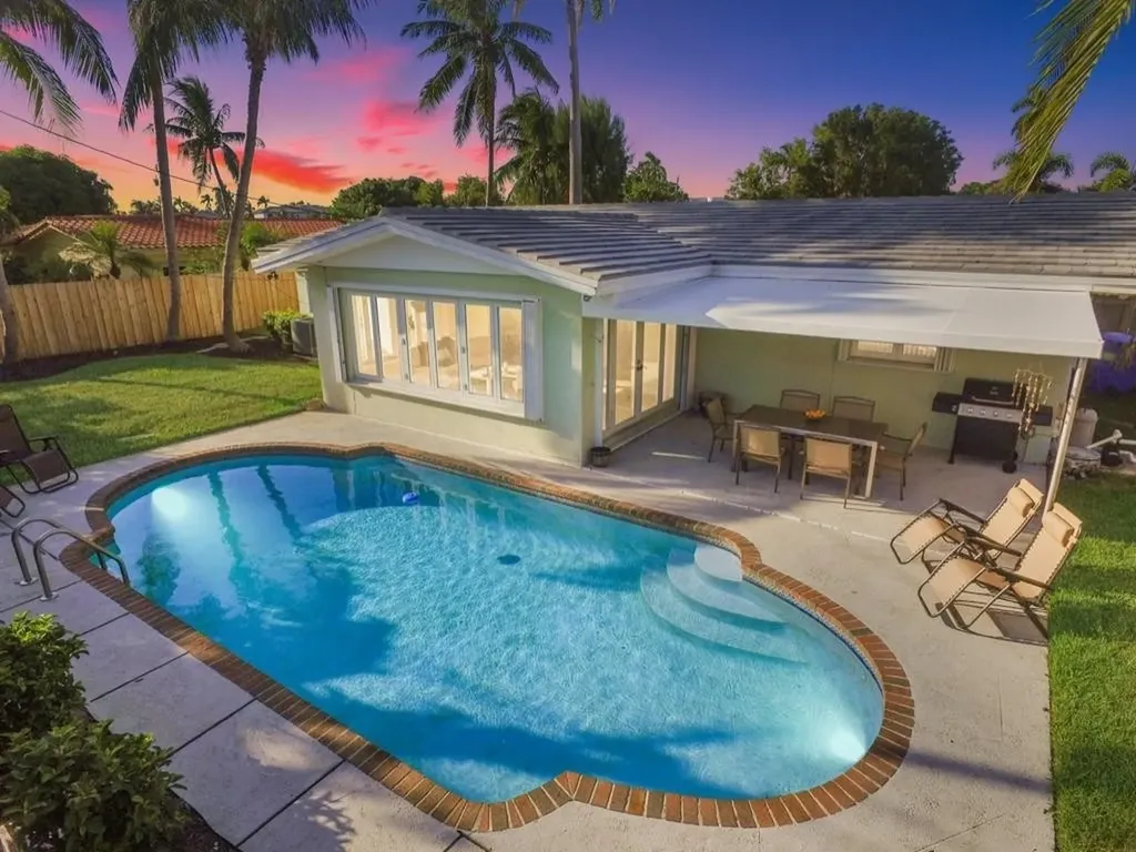 3220 Cypress Creek Drive Pompano Beach FL 33062