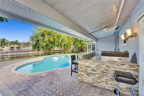 4710 NE 15th Avenue Oakland Park FL 33334
