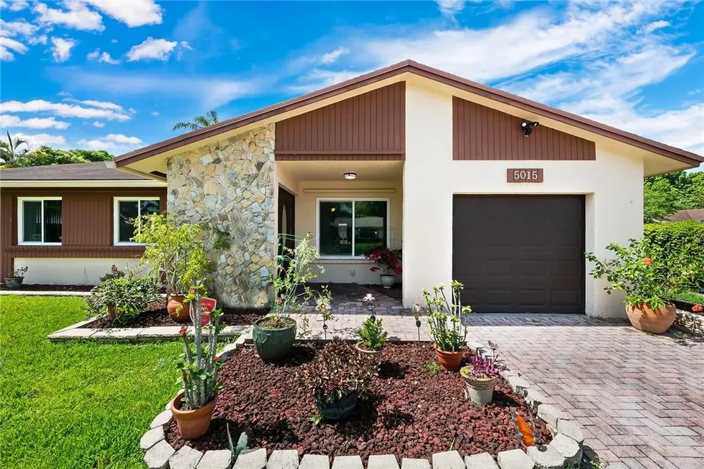 5015 SW 12th Street Margate FL 33068