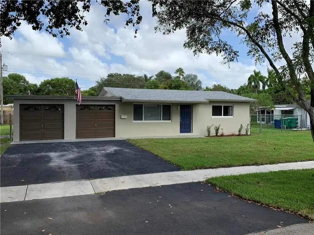 5030 SW 92nd Avenue Cooper City FL 33328