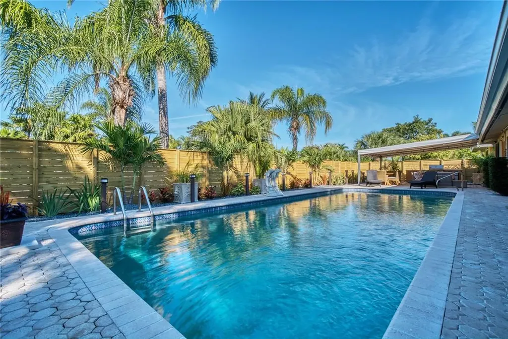 3320 NE 18th Terrace Oakland Park FL 33306