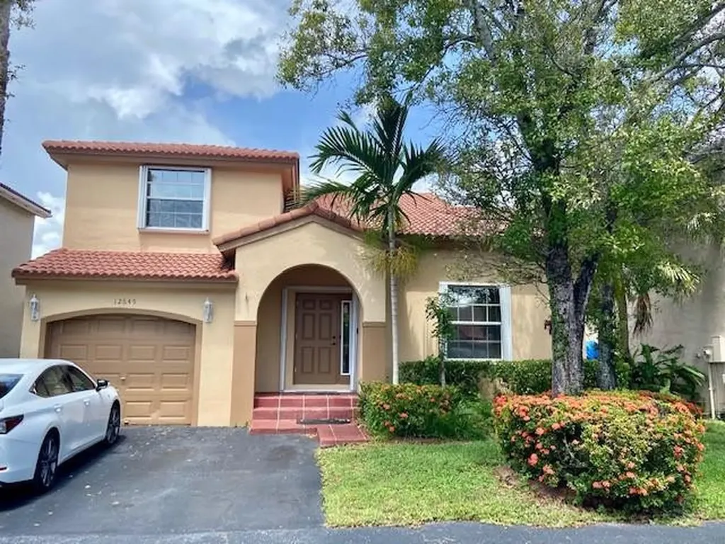 12645 NW 13th Court Sunrise FL 33323