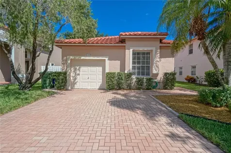 1219 NW 192nd Way Pembroke Pines FL 33029