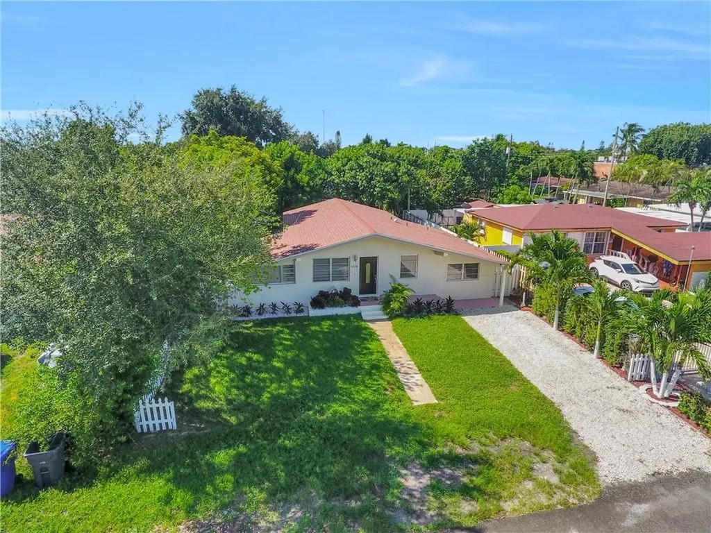 6536 Wiley Street Hollywood FL 33023