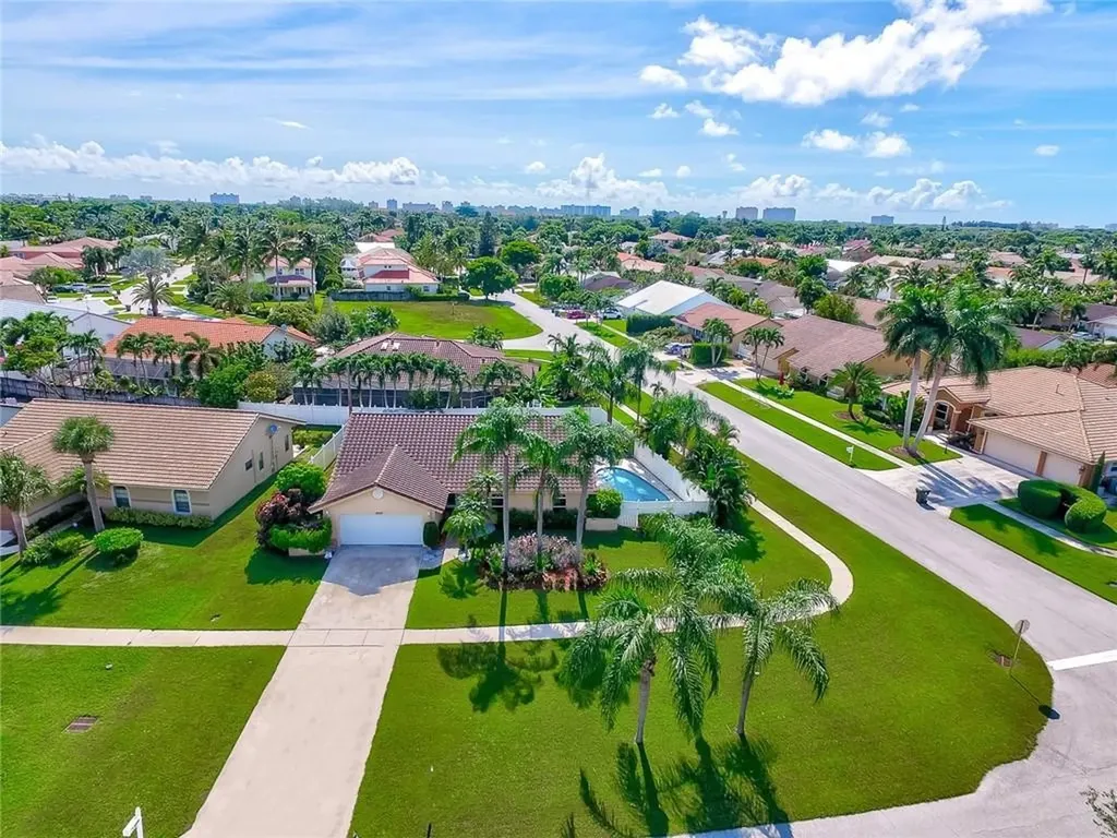8000 W Country Club Boulevard Boca Raton FL 33487