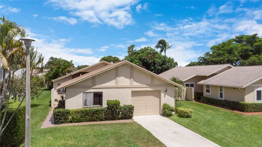 3125 NW 10th Place Delray Beach FL 33445