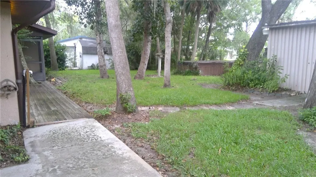 55636 Carl Street Astor FL 32102