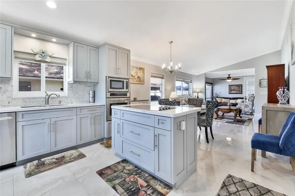 8681 Flamingo Drive Boca Raton FL 33496