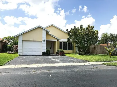 4491 NW 99th Terrace Sunrise FL 33351