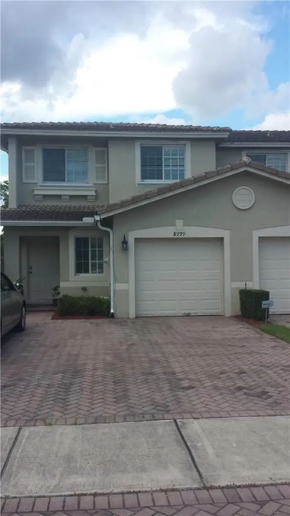8999 Lancaster Street Tamarac FL 33321