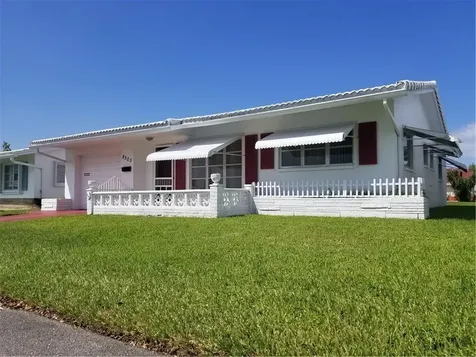 8505 NW 59th Place Tamarac FL 33321