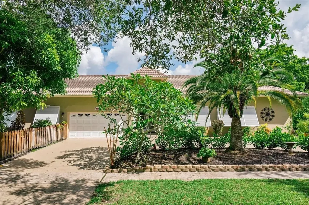 5901 Plantation Road Plantation FL 33317