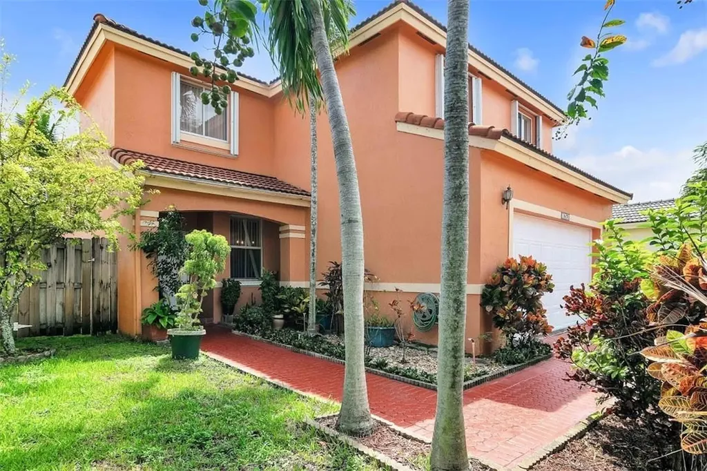 10470 SW 16th Street Pembroke Pines FL 33025