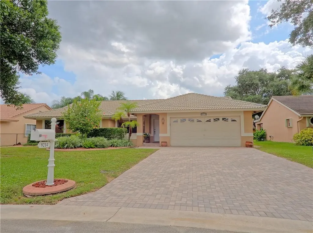 9214 NW 44th Court Coral Springs FL 33065