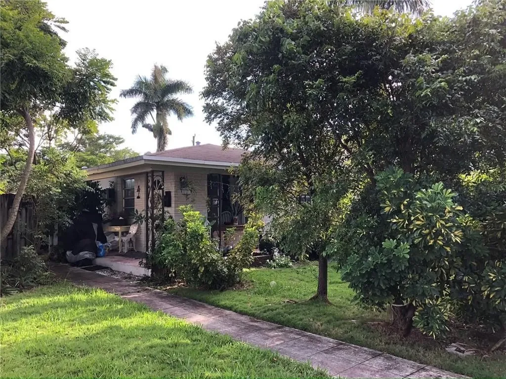 1642 Fletcher Street Hollywood FL 33020