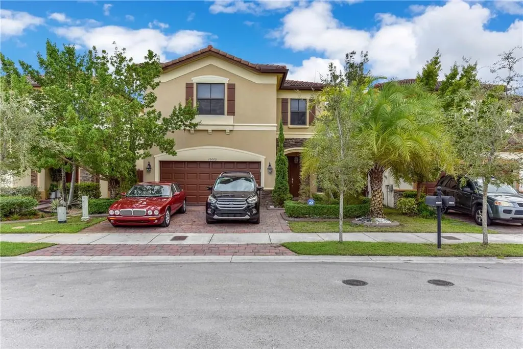 10000 NW 86th Terrace Doral FL 33178