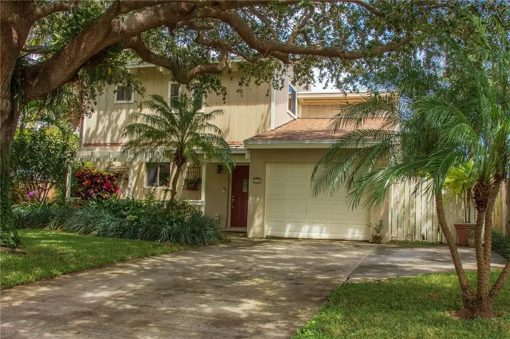 2560 Ella Street Delray Beach FL 33444