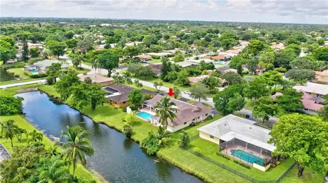 1659 NW 100th Drive Coral Springs FL 33071