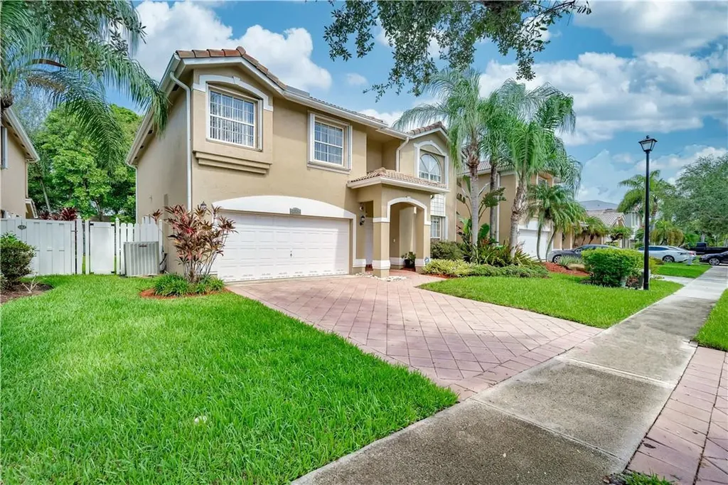 2301 NW 139th Avenue Sunrise FL 33323