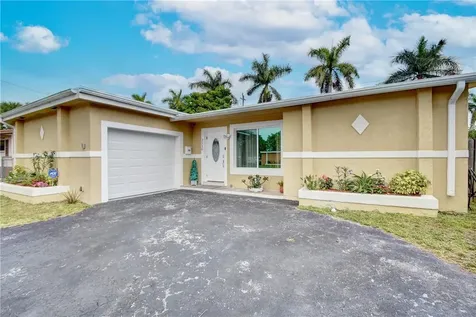 2330 NW 81st Avenue Sunrise FL 33322