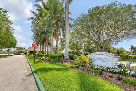 2612 SW 23rd Cranbrook Drive Boynton Beach FL 33436