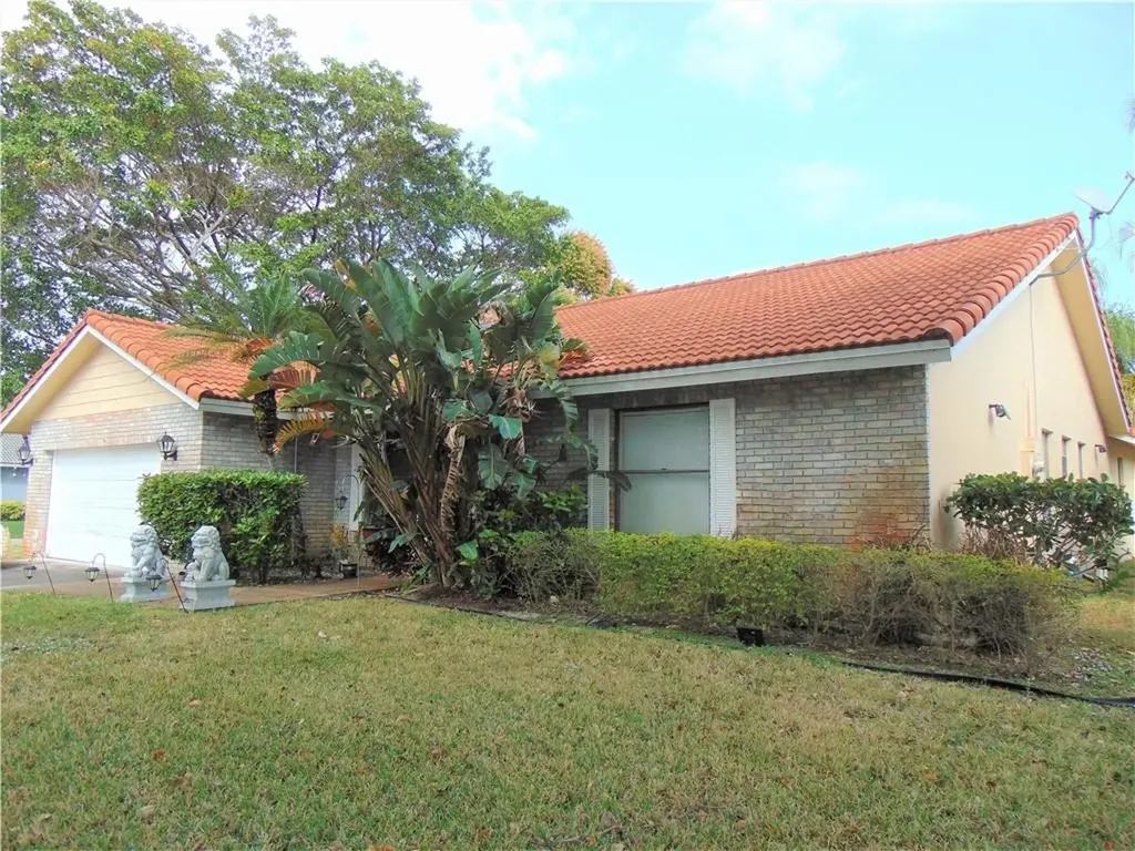 4033 NW 73rd Avenue Coral Springs FL 33065