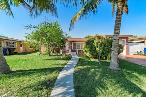 4177 NW 48th Avenue Lauderdale Lakes FL 33319