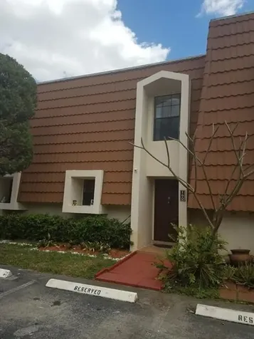 160 NW 115th Terrace Plantation FL 33325