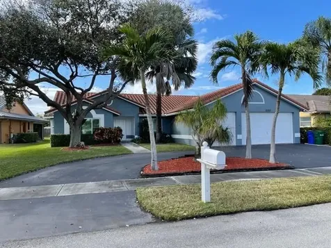2157 N Rock Island Road Margate FL 33063