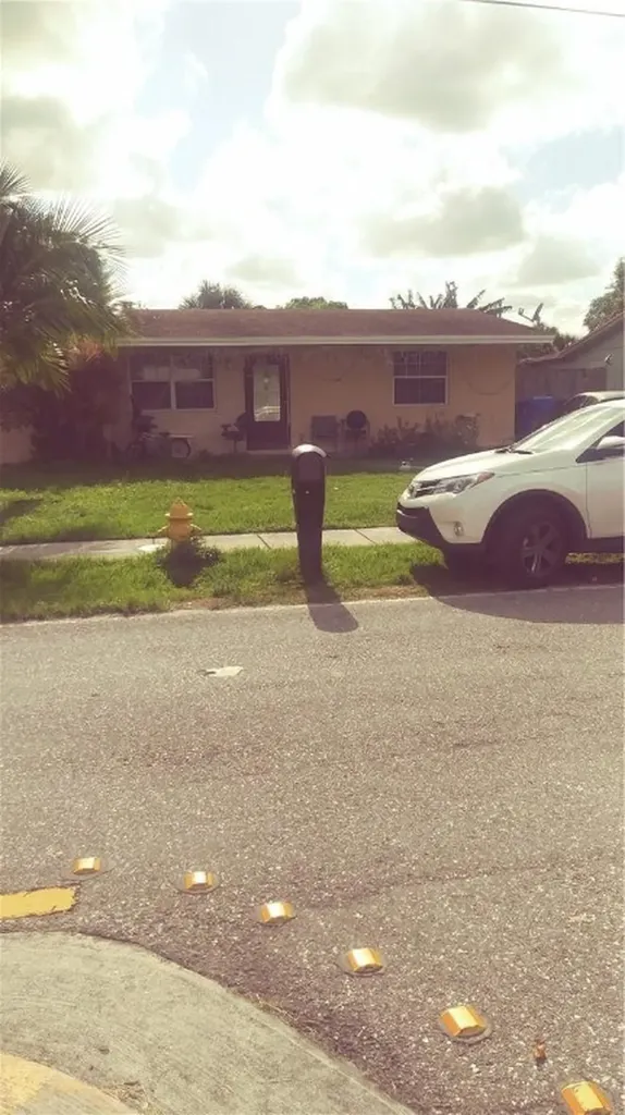 1931 SW 63rd Terrace North Lauderdale FL 33068