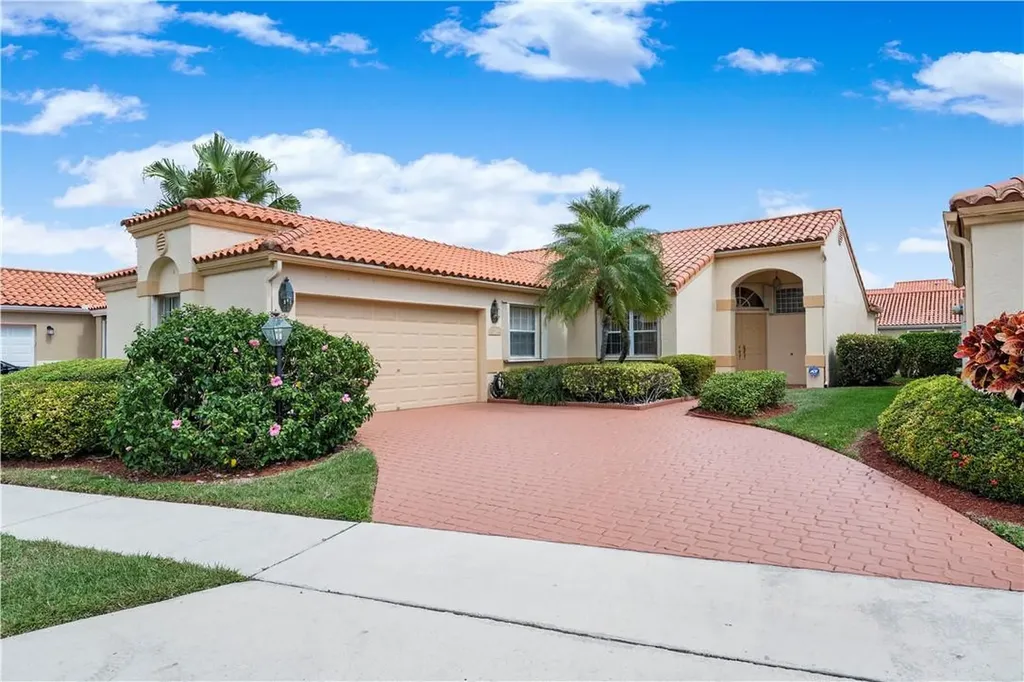 19920 Stockholm Drive Boca Raton FL 33434