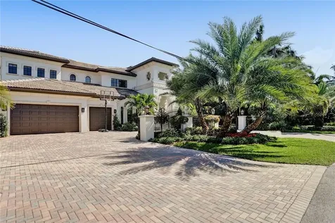 2716 NE 30th Avenue Lighthouse Point FL 33064