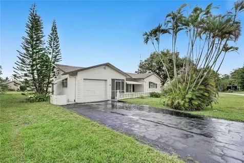 9103 NW 72nd Street Tamarac FL 33321