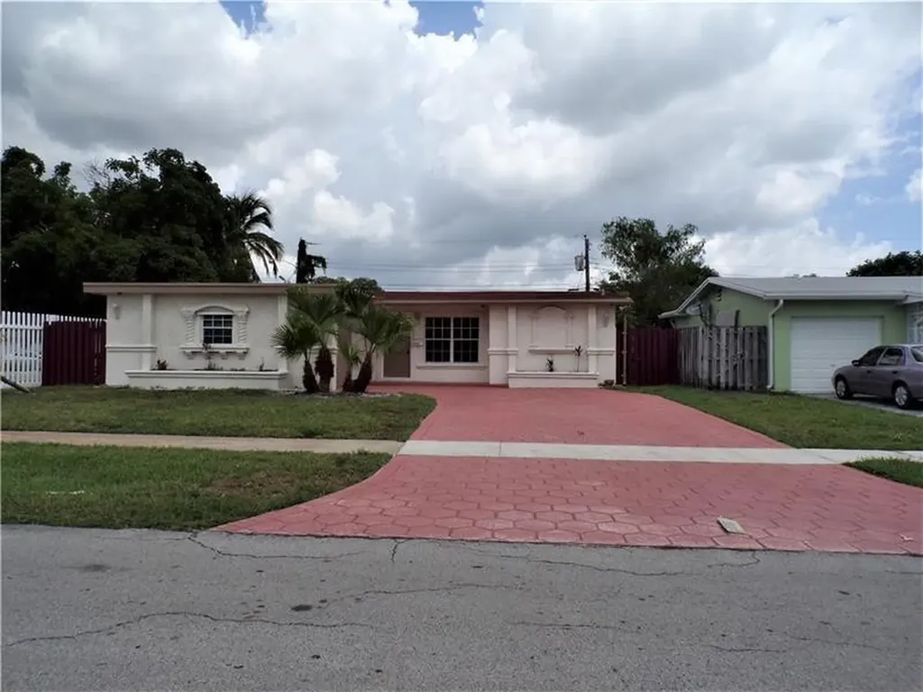6681 NW 24th Street Sunrise FL 33313
