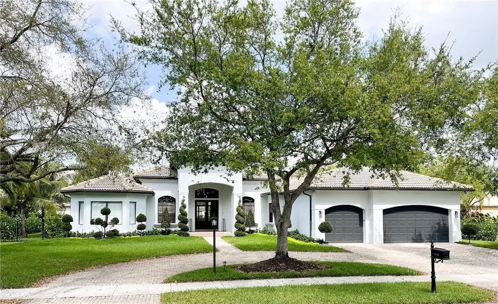 13111 SW 44th Street Davie FL 33330