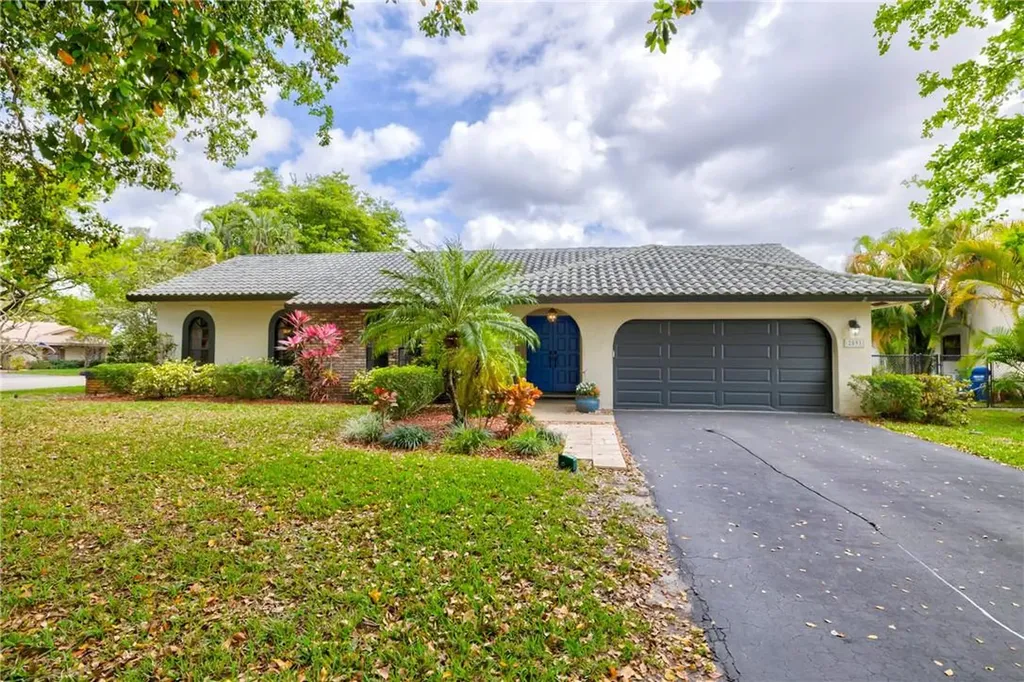 2591 NW 87th Drive Coral Springs FL 33065