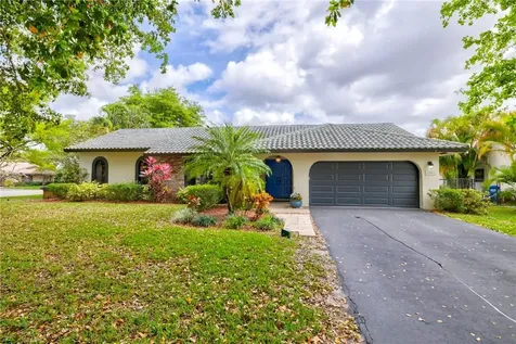 2591 NW 87th Drive Coral Springs FL 33065