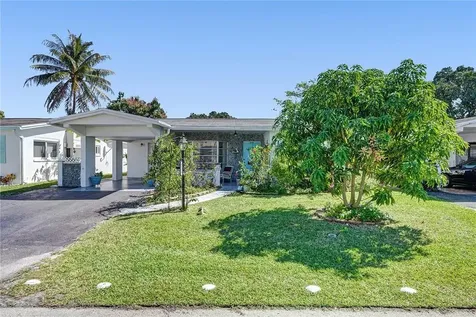4158 NW 52nd Avenue Lauderdale Lakes FL 33319