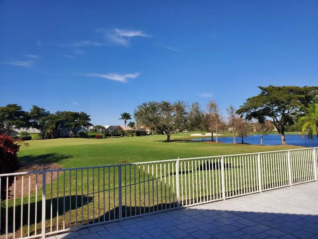 17761 Southwick Way Boca Raton FL 33498
