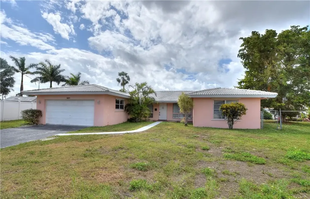 681 SE 7th Avenue Pompano Beach FL 33060