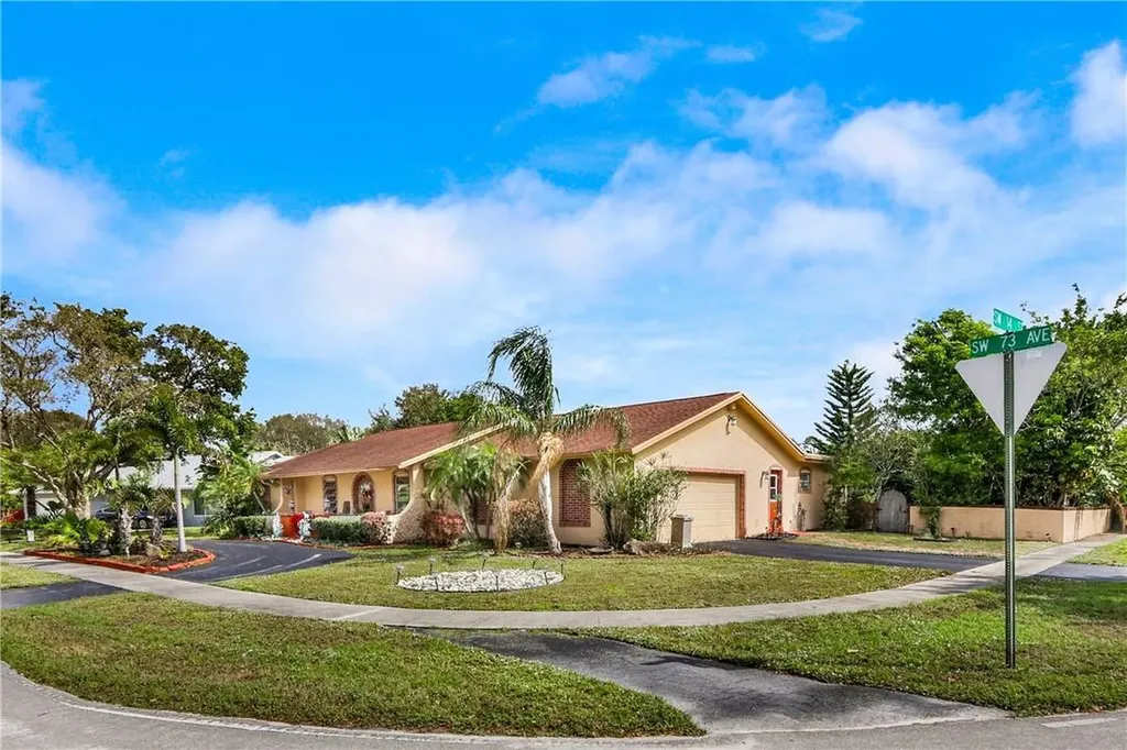 1350 SW 73rd Avenue Plantation FL 33317