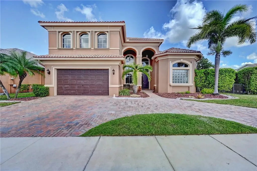 12067 NW 76th Place Parkland FL 33076